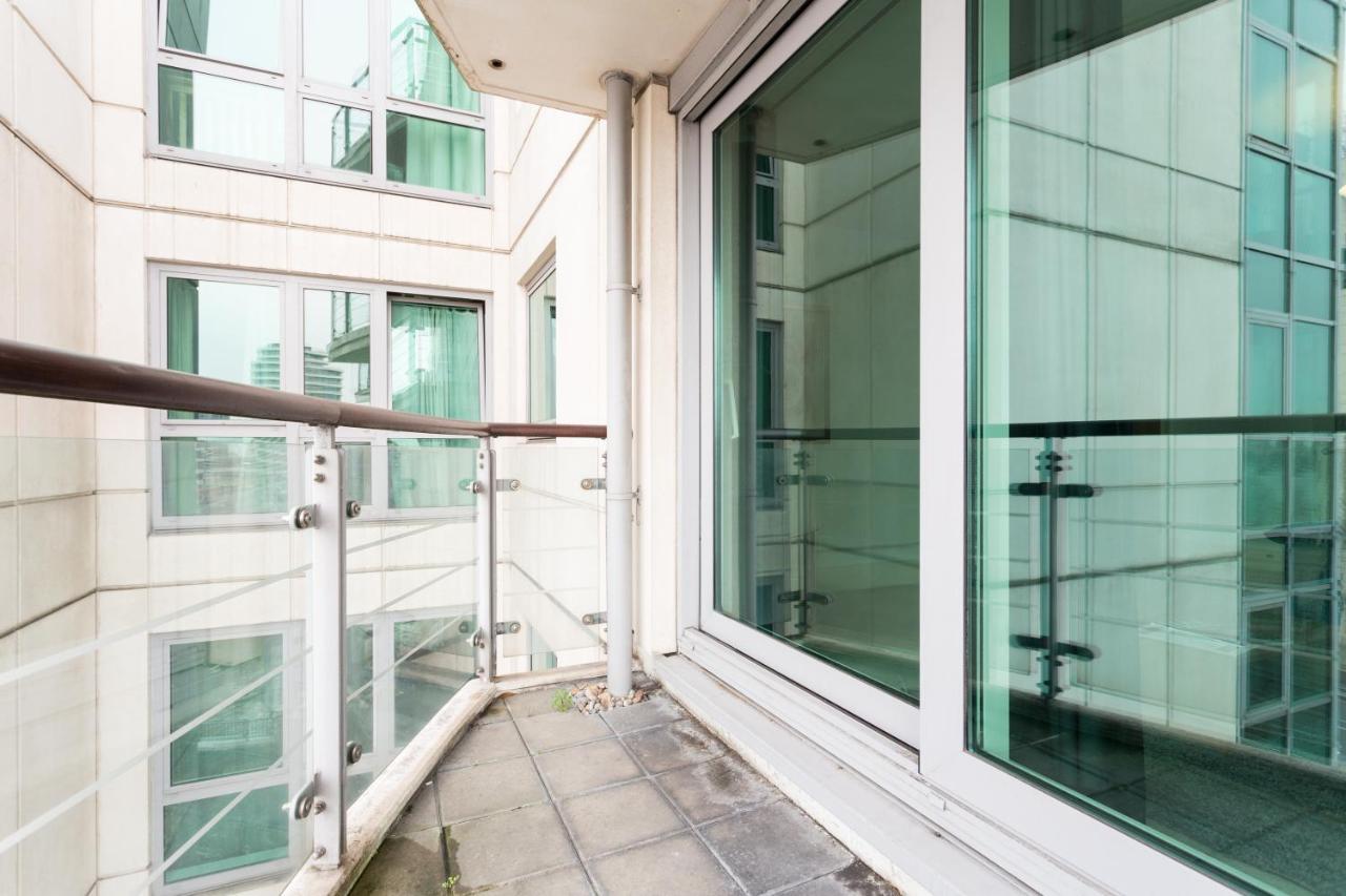 St. George Wharf By Thesqua.Re Apartment Londra Exterior foto
